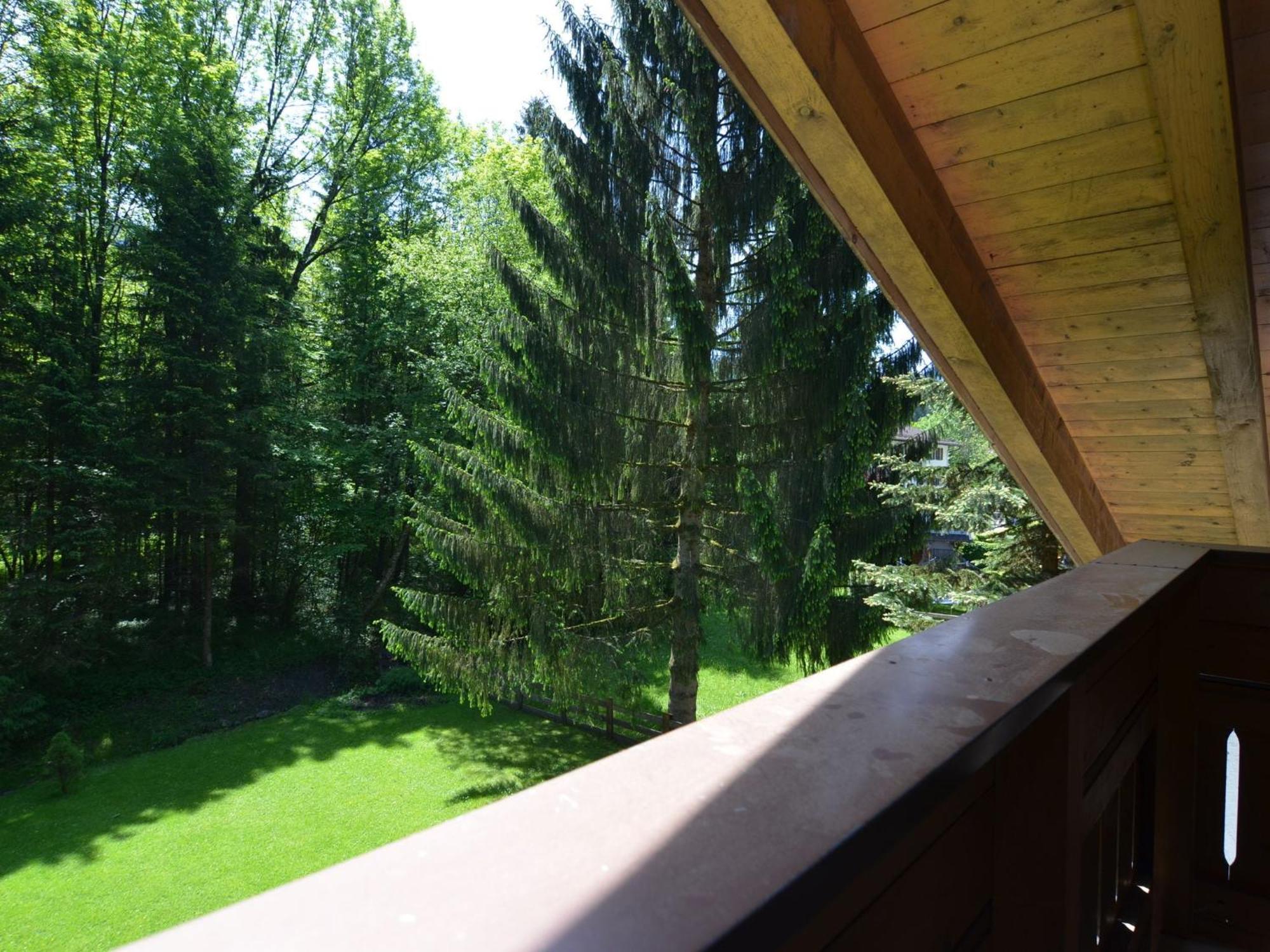 Apartment With Balcony In Schoenau Am Koenigssee ภายนอก รูปภาพ