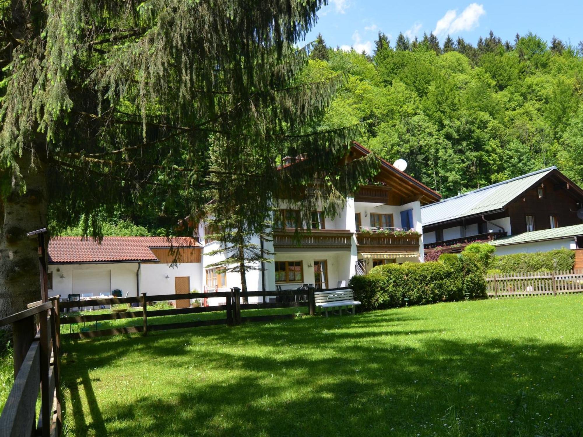Apartment With Balcony In Schoenau Am Koenigssee ภายนอก รูปภาพ