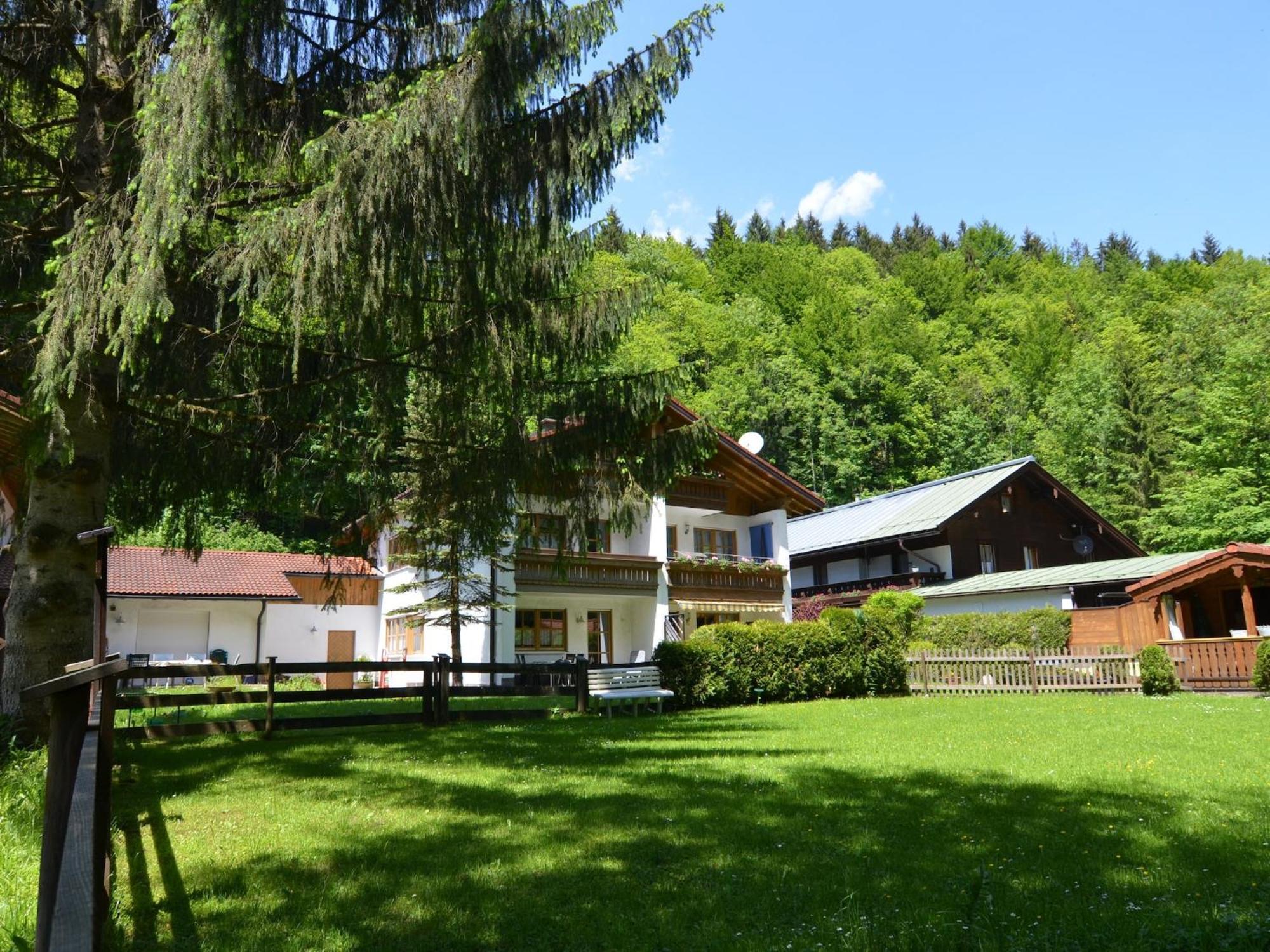 Apartment With Balcony In Schoenau Am Koenigssee ภายนอก รูปภาพ