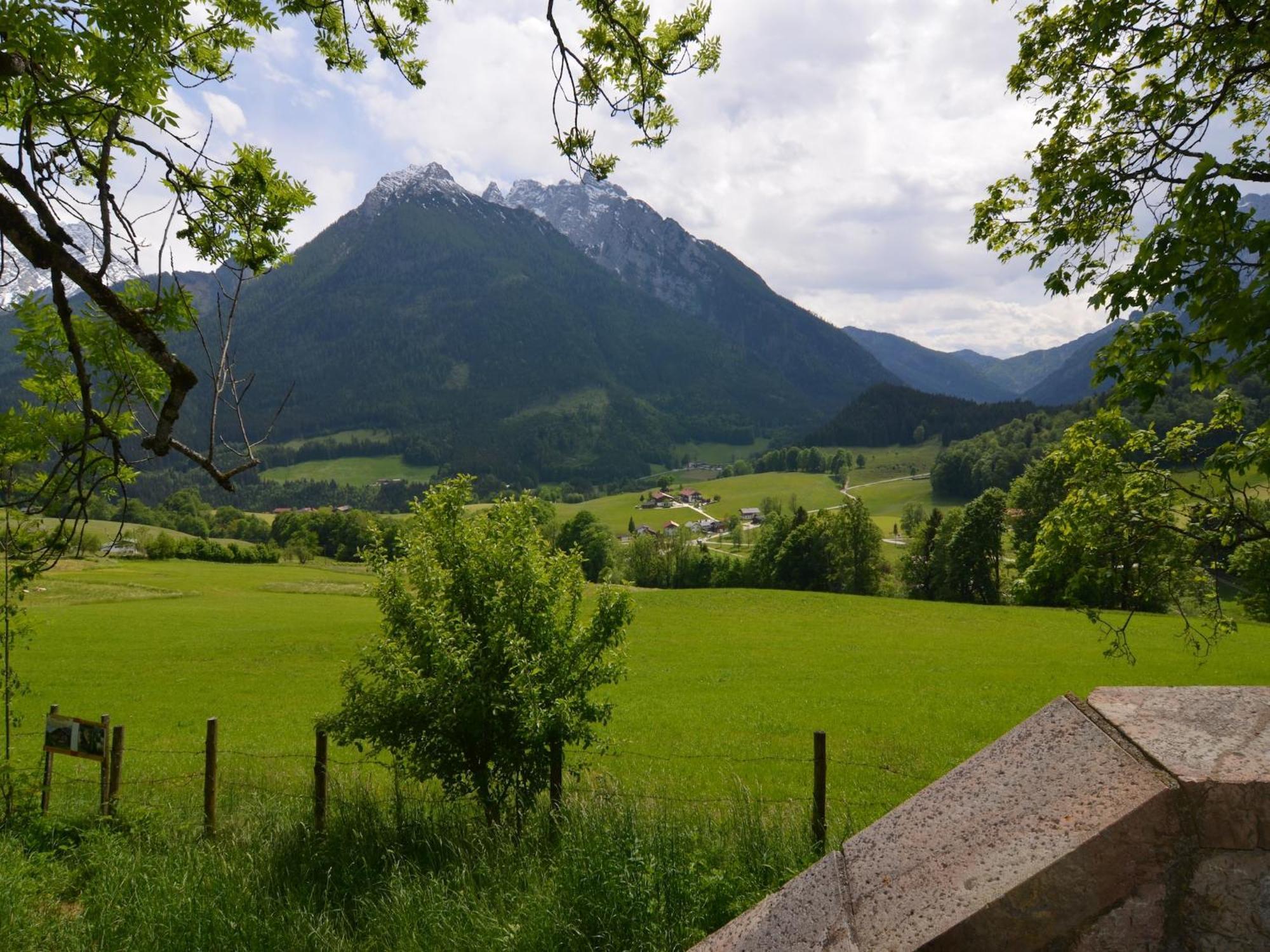 Apartment With Balcony In Schoenau Am Koenigssee ภายนอก รูปภาพ